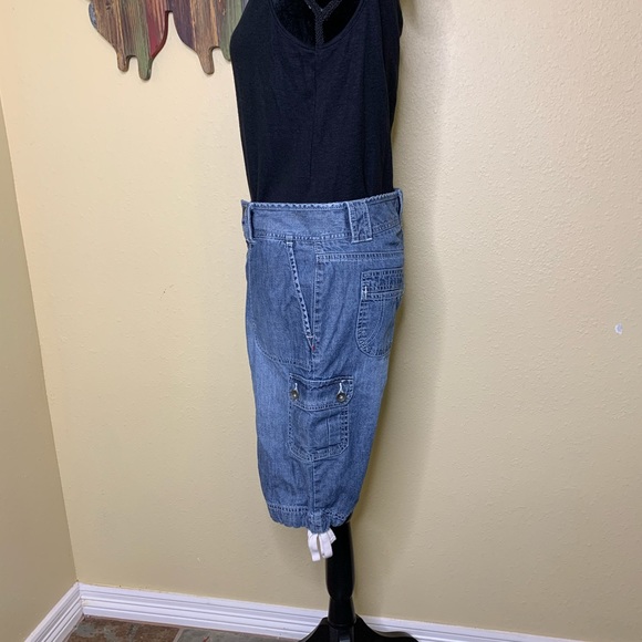 Tommy Hilfiger Cargo Jean Shorts - Picture 4 of 6